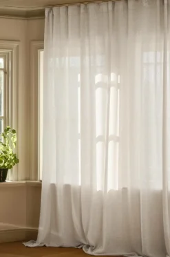 BELLA Bouclégardin 1 Längd Extra Bred