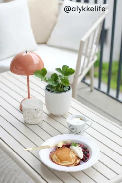 BELLEVILLE Soffbord 79x122 Cm