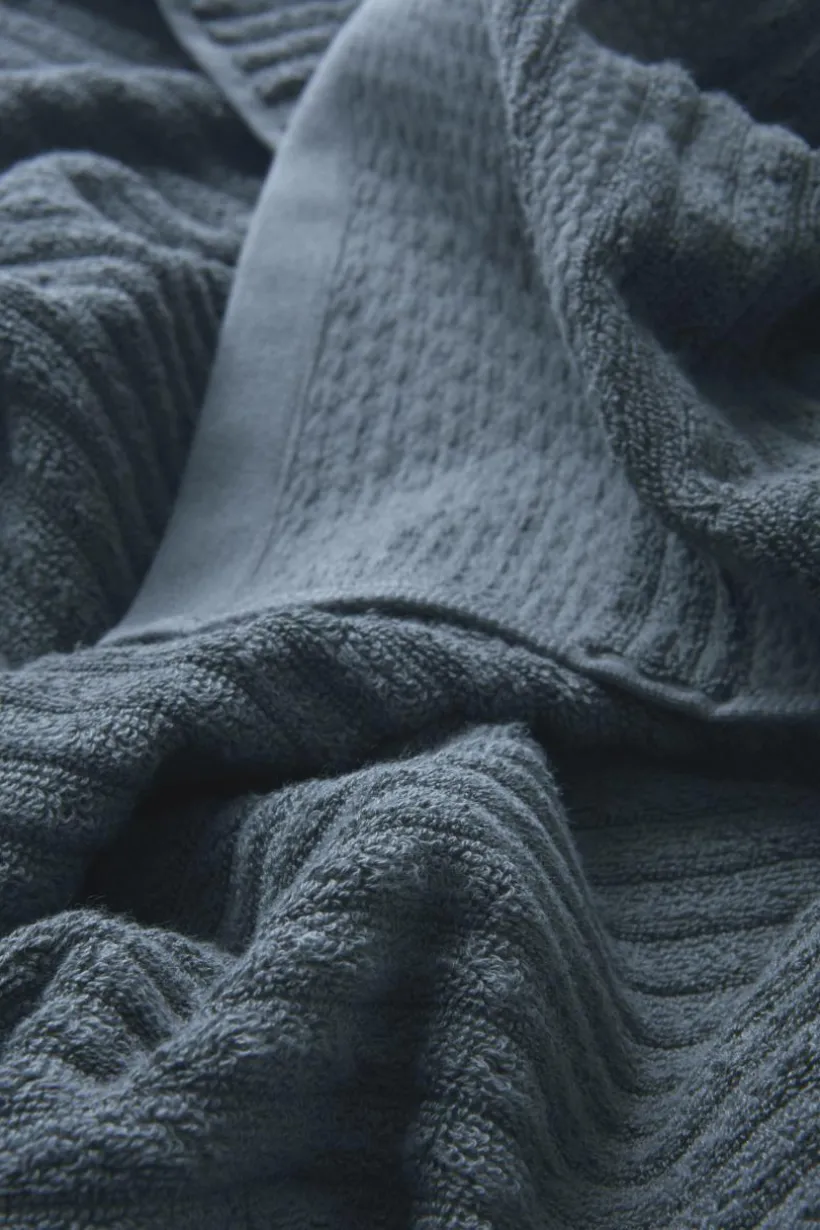 BETTIE Handduk - Ekologisk