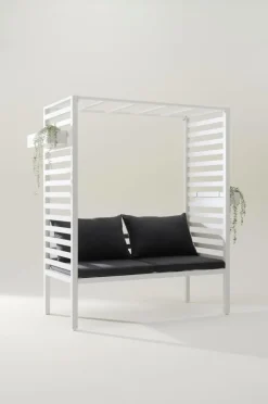 CARLO Soffa Med Pergola