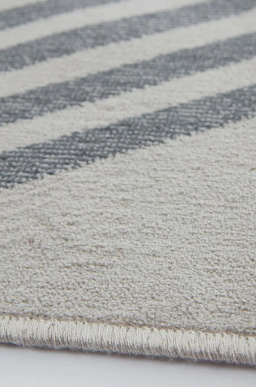 CUNEO Viskosmatta 200x300 Cm