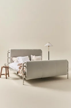 FLOWS Sängram 180 Cm