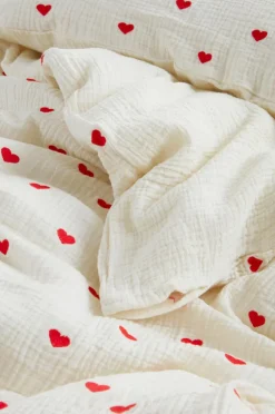 HEARTS MINI Påslakanset Spjälsäng - Ekologisk
