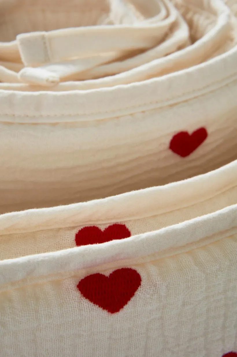 HEARTS MINI Spjälsängsskydd - Ekologisk