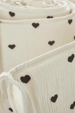 HEARTS MINI Spjälsängsskydd - Ekologisk
