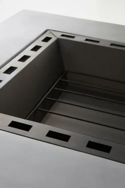 HOWARD Eldstad 88x88 Cm