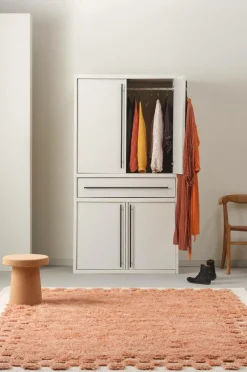 KLÖVERDAL Garderob