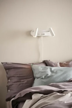 LEE Vägglampa - Dubbel