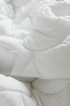 MAURI Täcke Medium 220x210 Cm