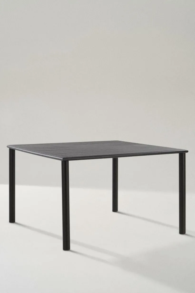 MENTON Matbord 120x120 Cm