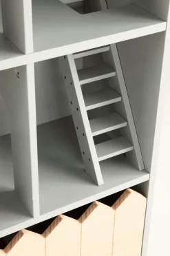 MI CASA SU CASA Hylla