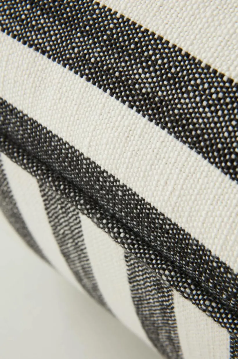 MOLTON MINI Puff Barn