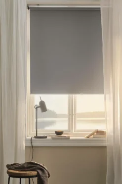 NIKA Mörkläggande Rullgardin - Höjd 210 Cm