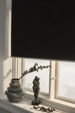 NIKA Mörkläggande Rullgardin - Höjd 165 Cm