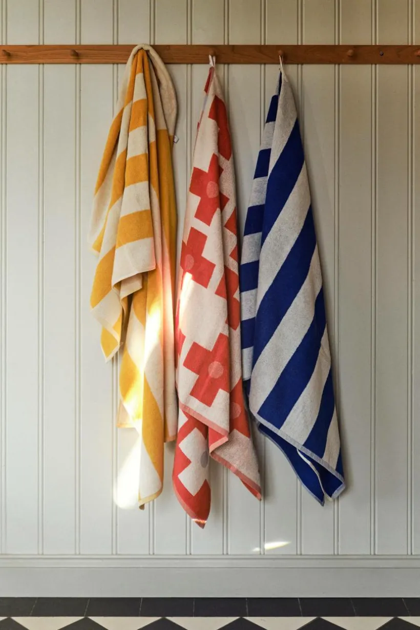 PAROS Strandbadlakan