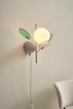 PETAL Vägglampa
