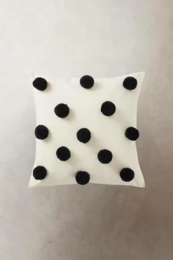 POMEZIA Kuddfodral 45x45 Cm