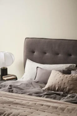 ROSARIO Sänggavel 180 Cm