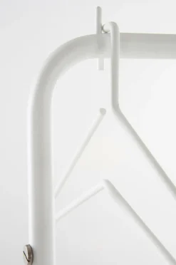 ROWAN Klädställning