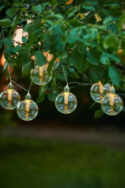 SOLCELLSLJUSSLINGA CHANIA