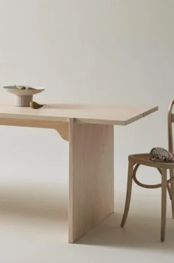 TOTTORI Matbord 84,5x250 Cm