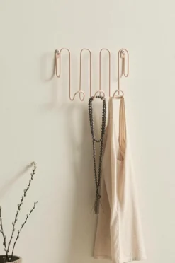 TURNS Hängare 28 Cm